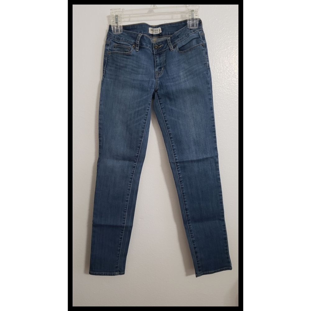 Bullhead skinny jeans